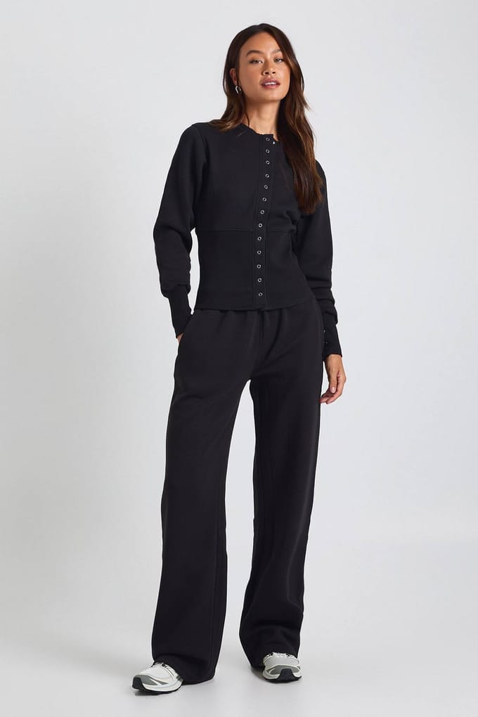 boohoo Dames Lang Diepe Zoom Drukknoop Bomber Sweatshirt Trainingspak | Zwart | Maat: Medium