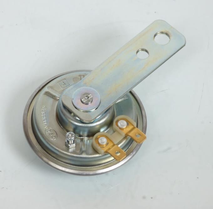 Klaxon Générique pour auto chrome 12 volt DC 105dB Ø66 / 182728 Neuf