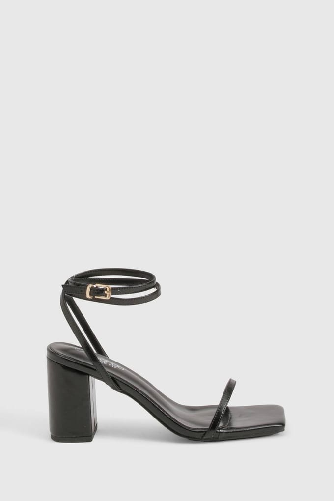 boohoo Dames Wide Fit Nagenoeg Onzichtbare Blockhakken | Black | Maat: 8