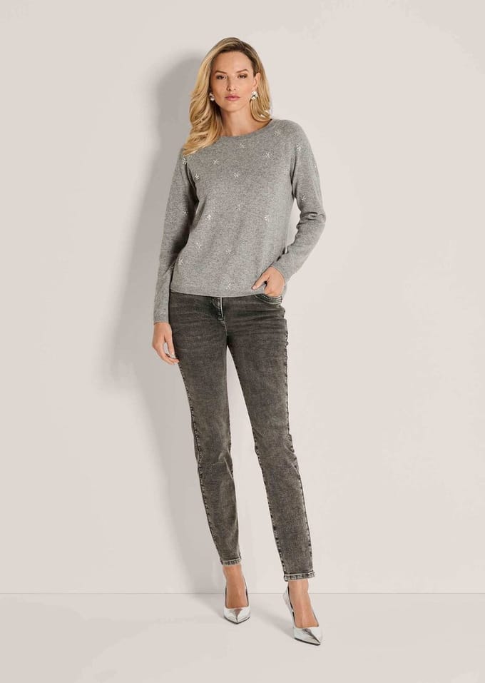 MADELEINE Strickpullover Winterpullover mit edlen Ziersteinen