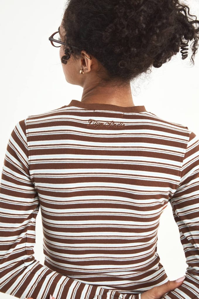 Dames Dsgn Studio Gestreepte Doorknoop Top Met Lange Mouwen | Mocha | Maat: 3XL