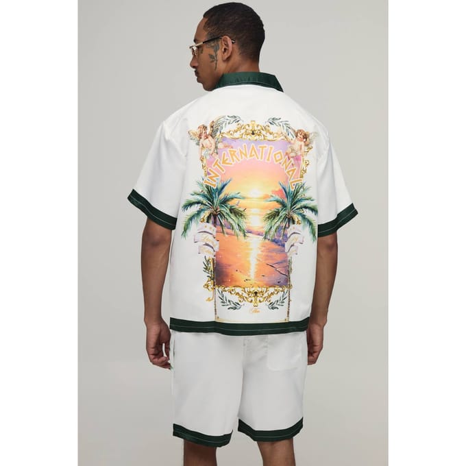 Oversized Shirt Met Korte Mouw En Short Set Met Locatieprint In Satijn | Green | Size Medium