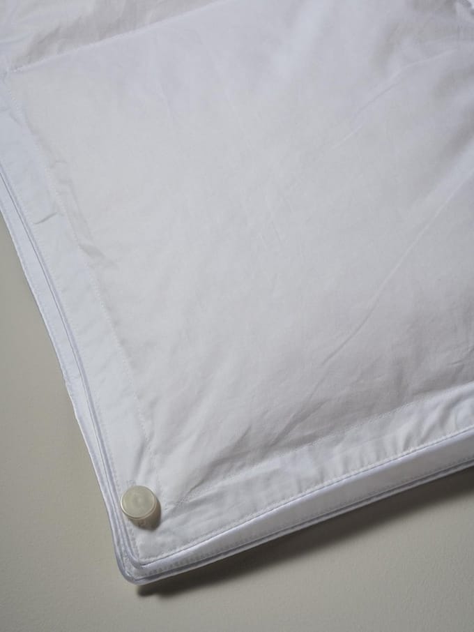 Essenza The Recycled Down 4-Seizoenen Dekbed Wit - 200x220 cm