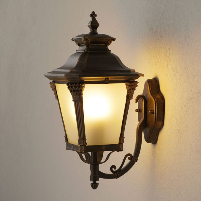 ORION Buitenwandlamp Aiko staand nostalgisch