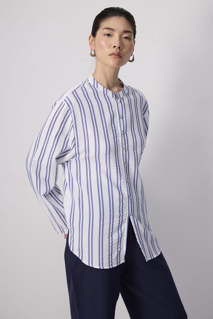 Touché Privé - Gestreepte blouse met opstaande kraag - Blauw - Dames