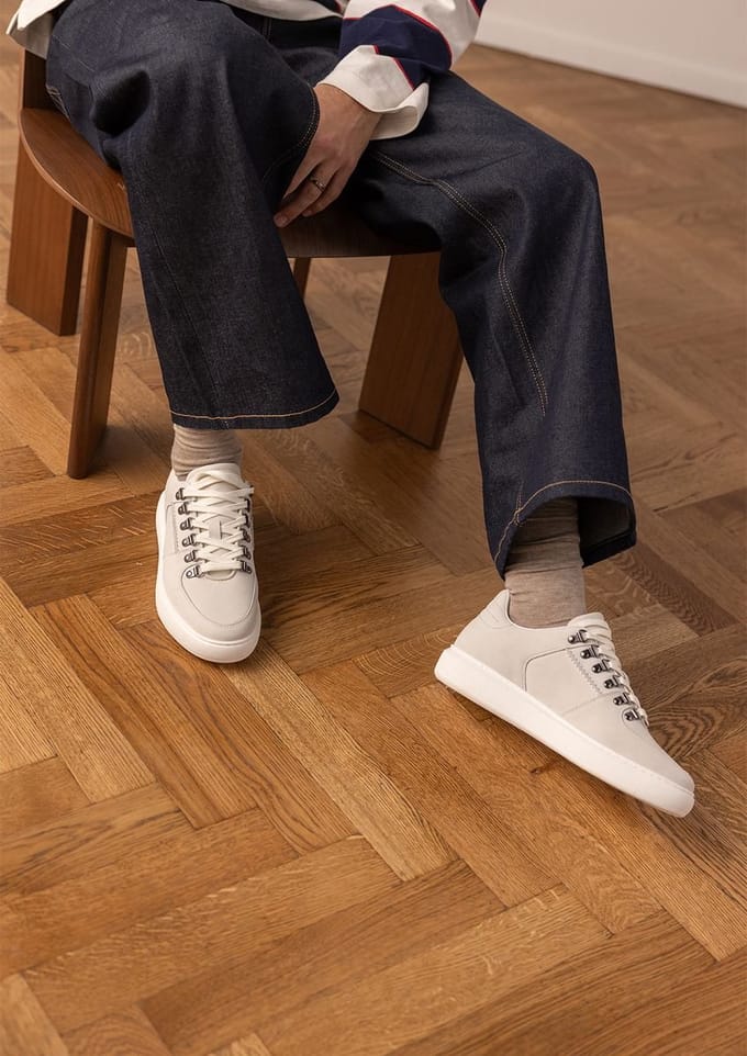 Manfield - Heren - Off white nubuck sneakers - Maat 47