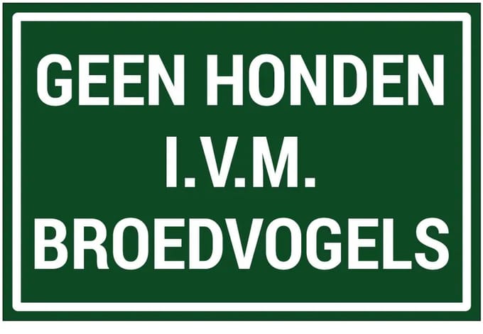 Geen honden ivm broedvogels sticker | 45 x 30 cm