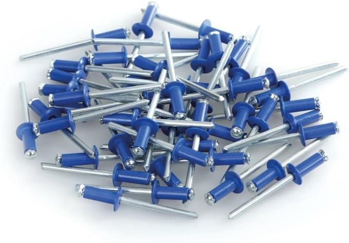 Set van 50 Blauwe Aluminium Klinknagels voor Kentekenplaathouder