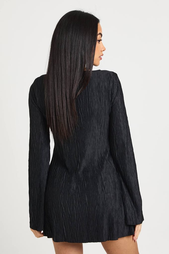 boohoo Dames Getextureerde Wijdvallende Mouw Shift Jurk | Zwart | Maat: 40