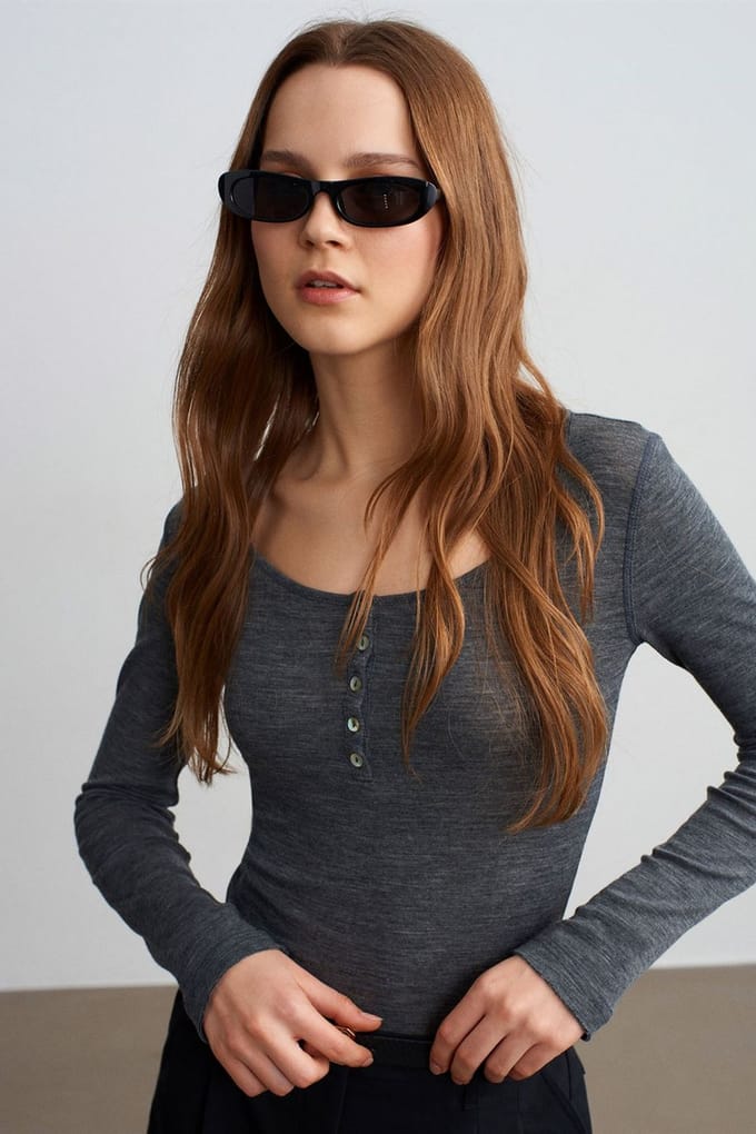 Slim-Fit Wol Gebreide Blouse Met Knopen