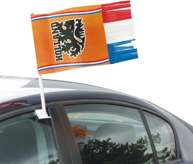 Autovlag oranjerwb franje30x35cm