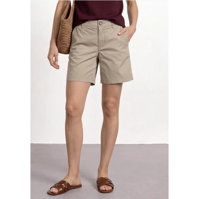 Mid Waist chino shorts in een casual pasvorm