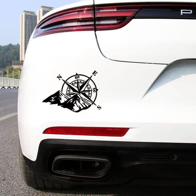 Bergkompas Auto Stickers Grappige Vinyl Auto Styling Decals Voor Auto Raam Motorfiets veelkleurig