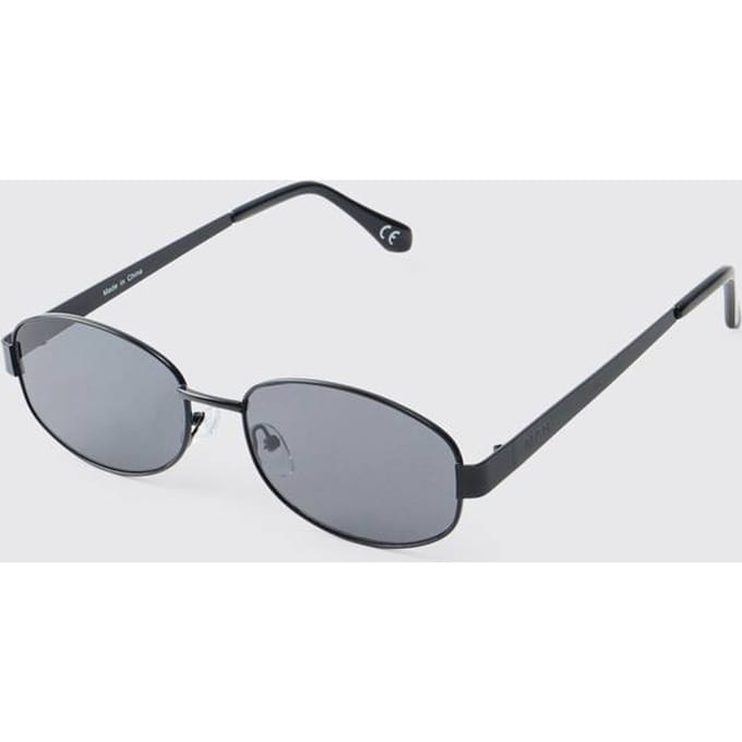 Man Slim Oval Sunglasses with Tinted Lenses | Black