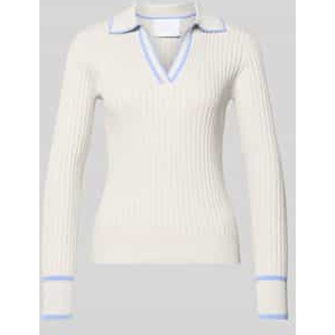 Geribd shirt met lange mouwen met V-hals - curated by Tinvcb
