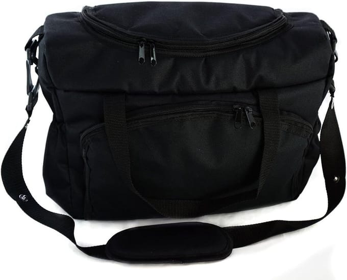 Grote en praktische luiertas voor aan de kinderwagen