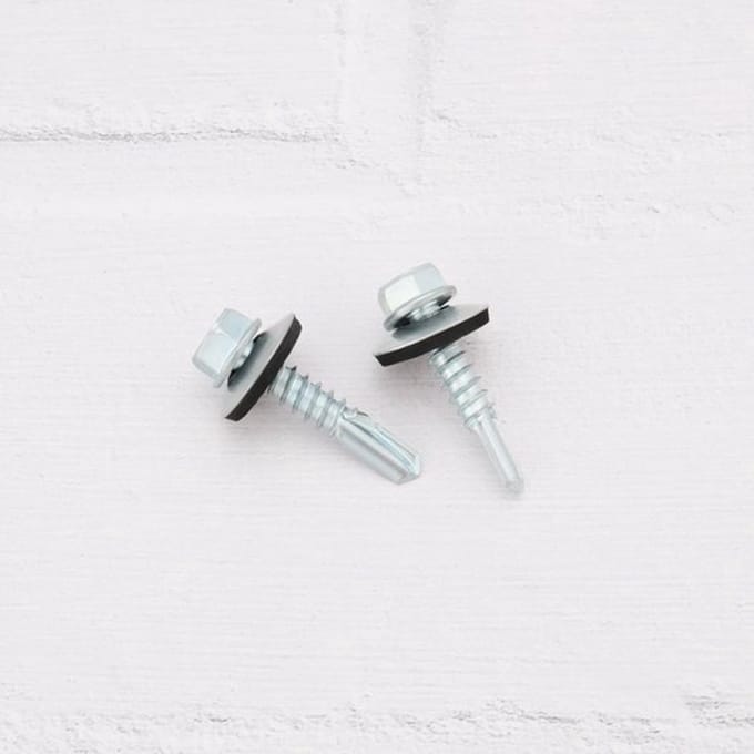 Dakschroeven 100 stks - M5,5x25mm - Zeshoekige Zelftappende Schroef - Rubber Afdichting - Gegalvaniseerd Koolstofstaal - Vochtbestendig - Schroeven