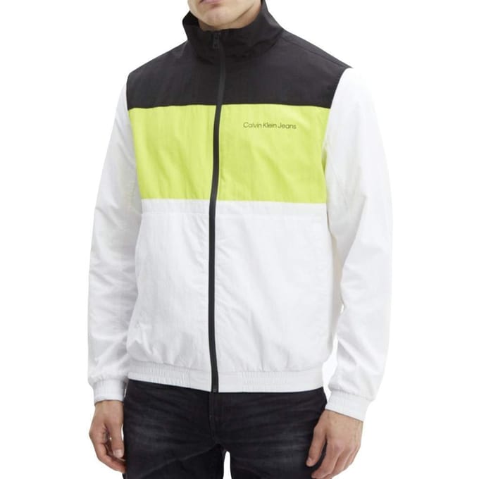 Calvin Klein herenjas met een opvallend kleurblokdesign.