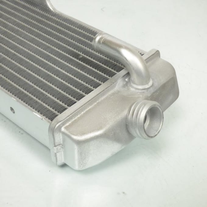 Radiateur de refroidissement TNT pour Moto Yamaha 50 DTR 2003 à 2011 1D4-E2460-00 Neuf