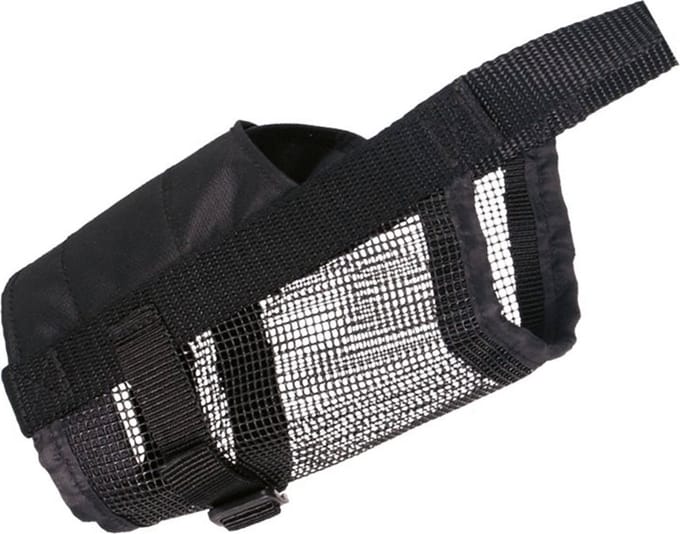 Trixie Muzzle with net insert polyester S-M Zwart