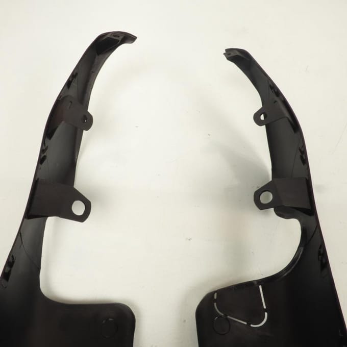 Sabot bas de caisse origine pour Scooter Piaggio 50 Zip 2T LC 2006 à 2013 Neuf