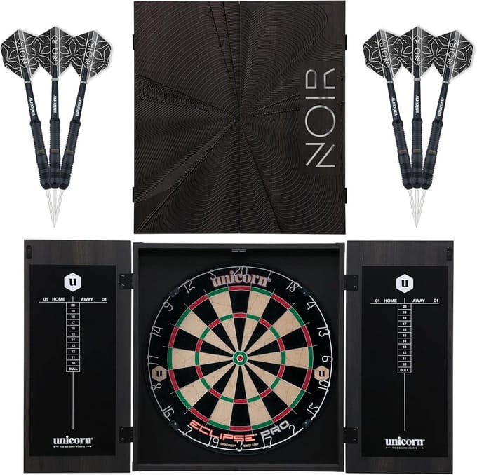 Dartcentrum Zwart met Professioneel Sisal Dartbord en Scorebord