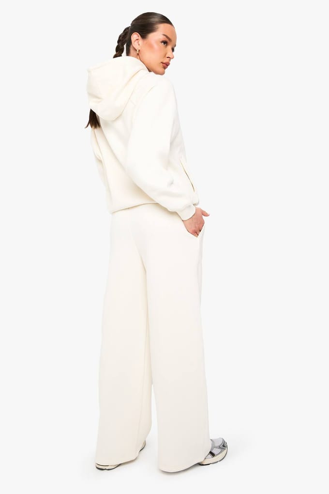 boohoo Dames Pintuck Detail Straight Leg Jogger | Ecru | Maat: Medium