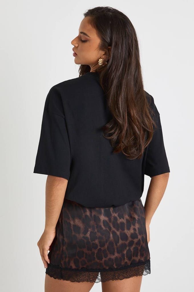 boohoo Dames Leopardensatin mini-rok met kanten afwerking | Maat: 6