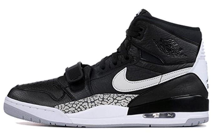 Jordan Legacy 312 Zwart Wit AV3922-001 42