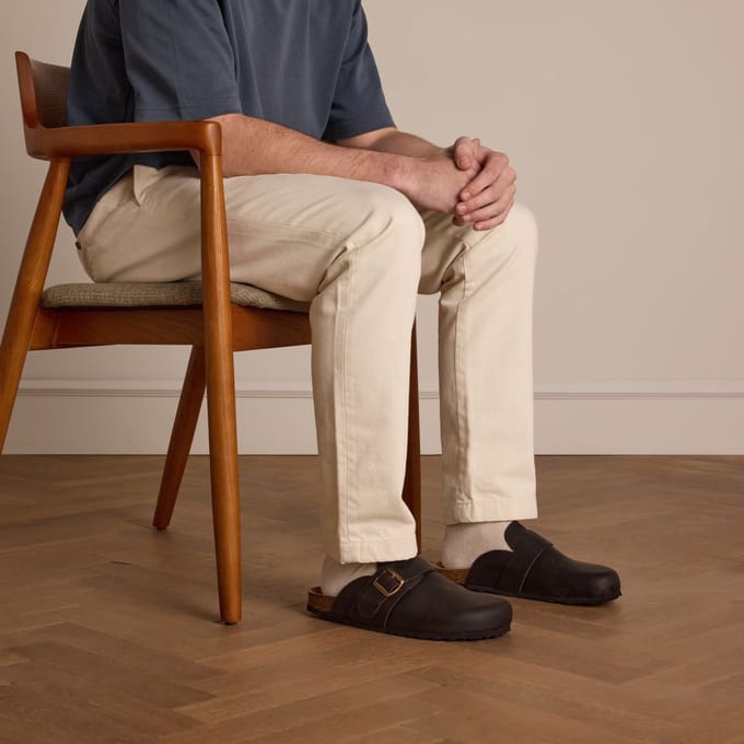 Manfield - Heren - Bruine nubuck instappers - Maat 41