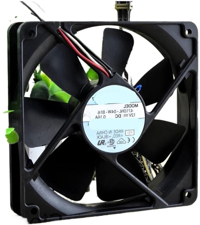 Ventilator - Koeler - Apparatuur Koelen - 12 Volt - 12 CM - Zwart