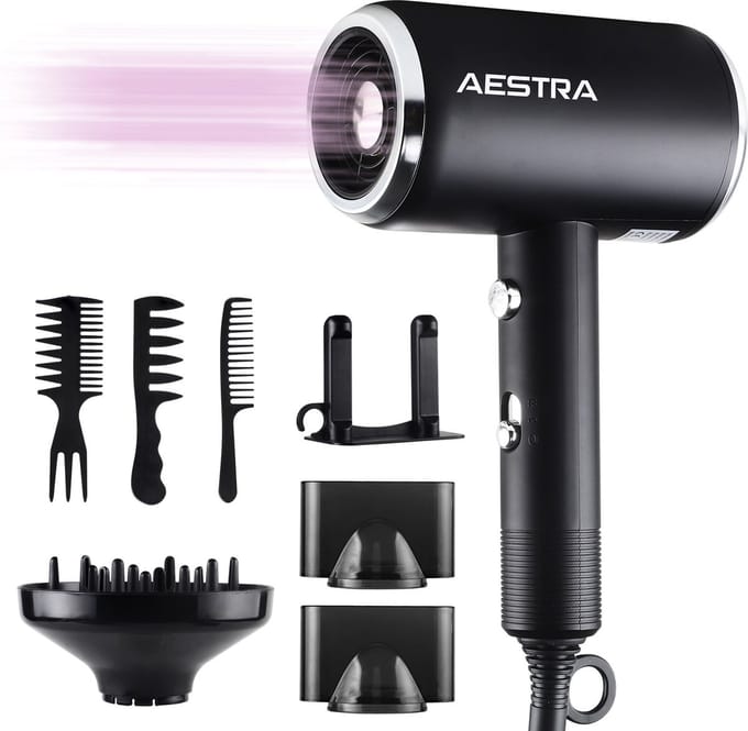 Föhn met Diffuser - Aestra - 1800W - Föhnborstel - Haardroger - 3 Opzetstukken - Ionische Functie - Zwart