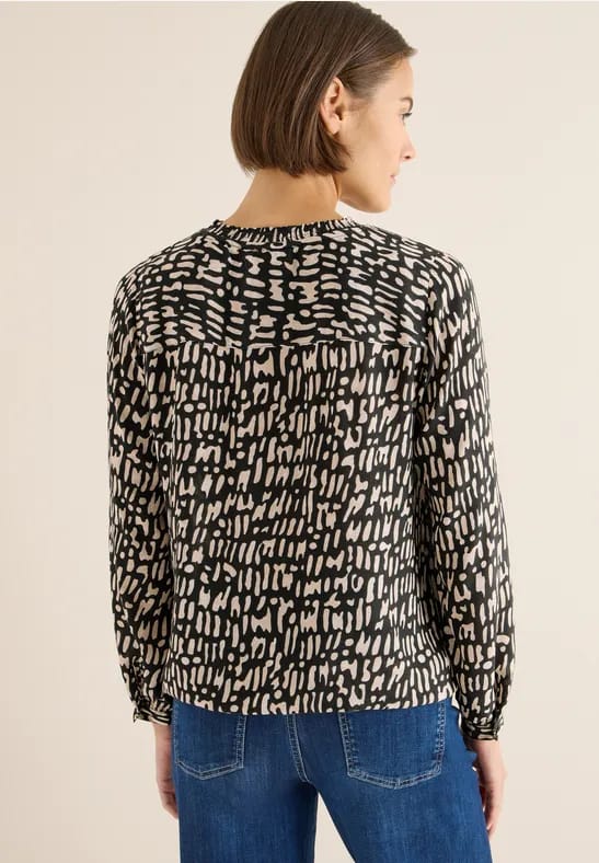 Blouse met gesmockte halslijn