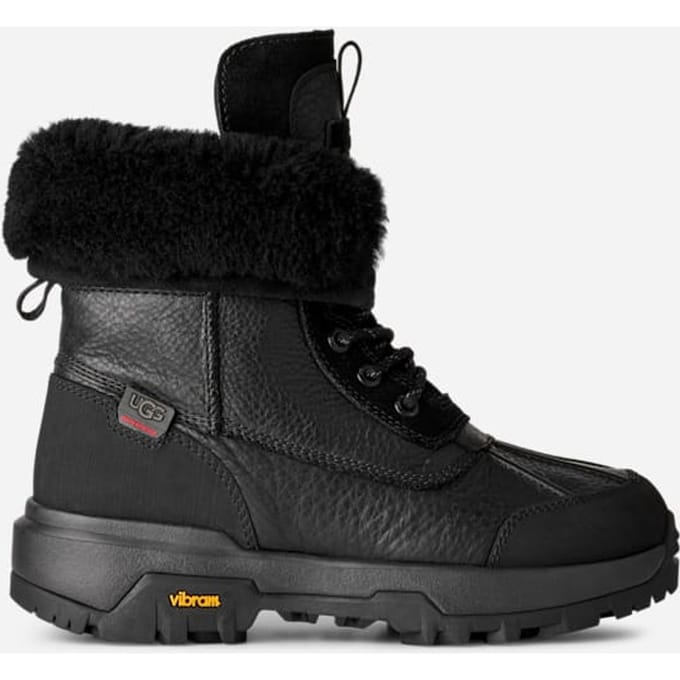 UGG® Adirondack Boot XXV for Women in Black, Size 4, Leather/Polyester/Wool