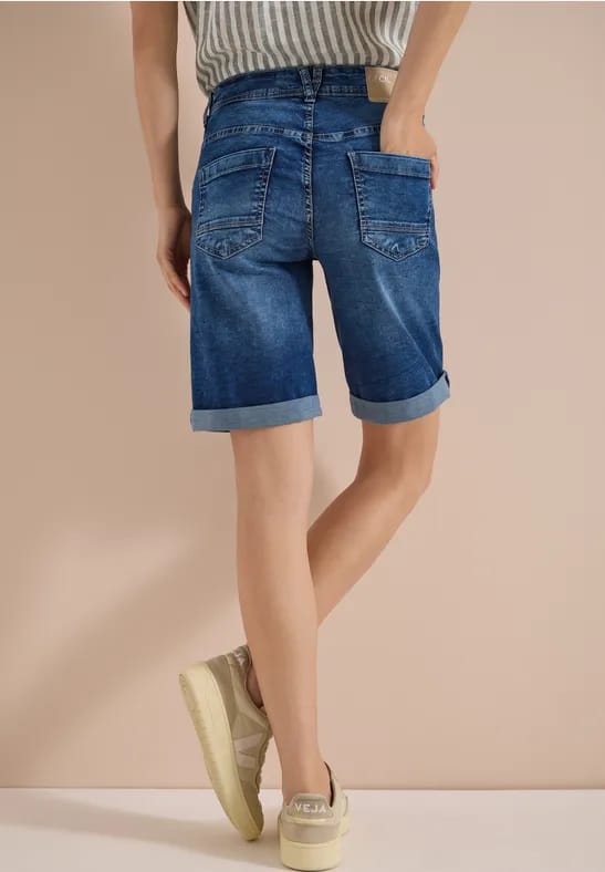 Slim Legs denim shorts in een casual fit