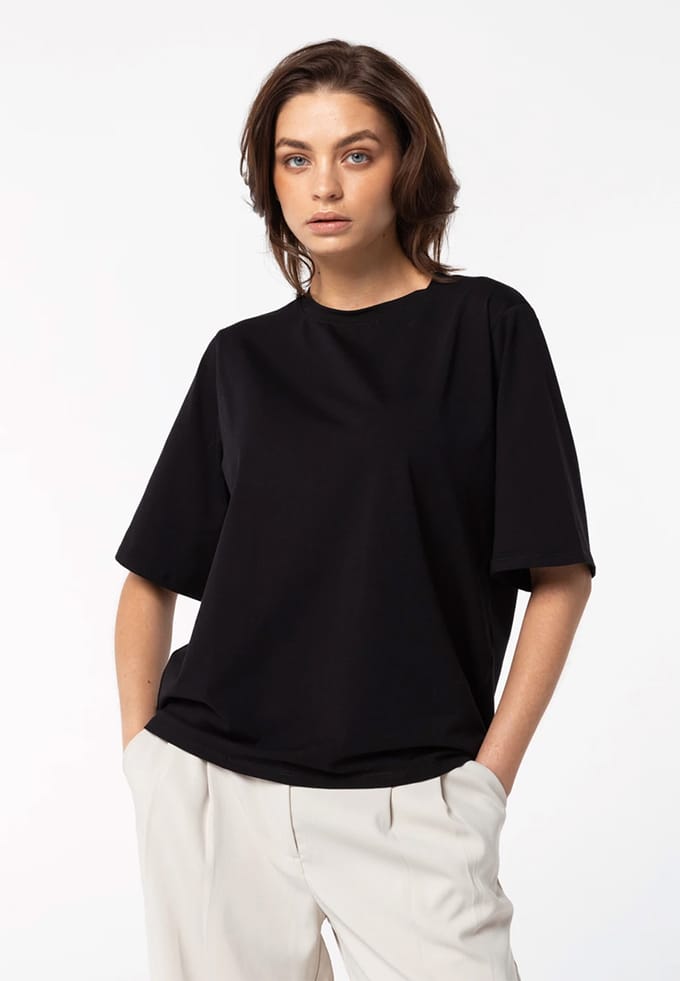 Oversized Premium T-shirt ZWART