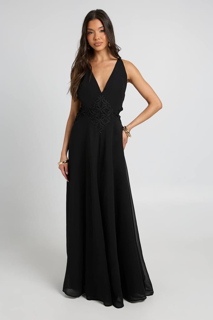 boohoo Dames Chiffon Maxi Jurk Met Applicatie Detail En Floaty Effect | Zwart | Maat: 42