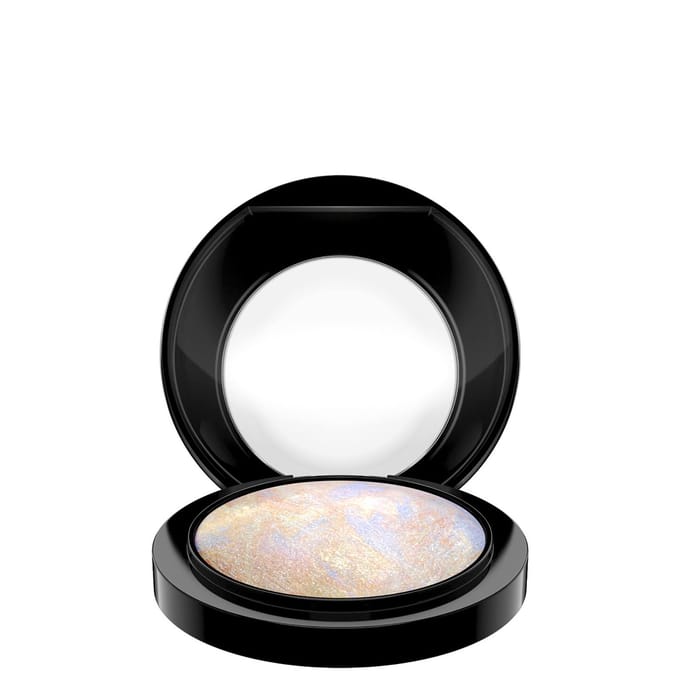 MAC Mineralize Skinfinish Highlighter (Various Shades) - Lightscapade