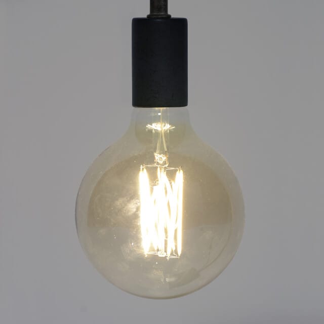 Hoyz Lichtbron led filament bol Ø12,5 amberkleurig