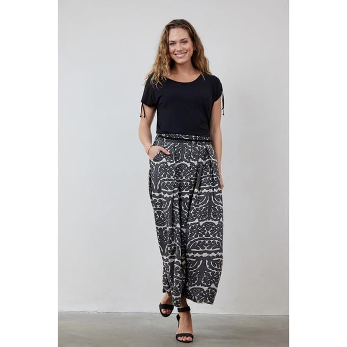 Skirt Gloss Embro Feather grey with Bliss print