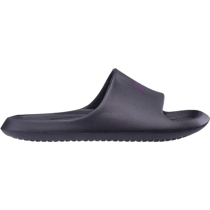 Vrouwenslippers Martes Essentials Baki