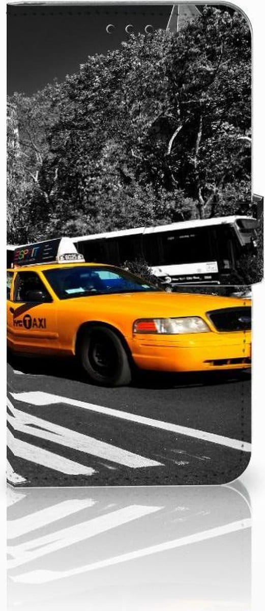 Huawei P30 Lite (2020) Flip Cover New York Taxi