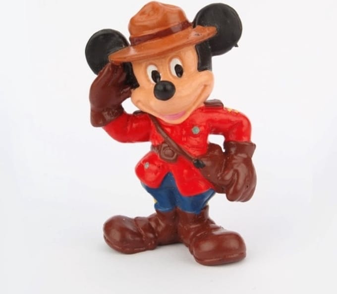 Vintage speelfiguurtje - Mickey mouse als ranger - 6 cm - handgeschilderd - Bullyland.