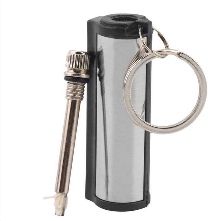 *** Heble® - Survival Match - Outdoor Gadget - Herbruikbare Permanente Lucifer Sleutelhanger ***