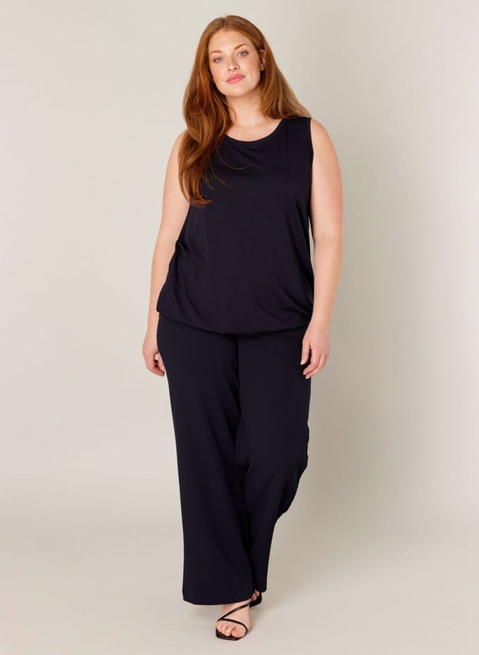BASE LEVEL CURVY Yasmina Top - Dark Blue - maat X-0(44)