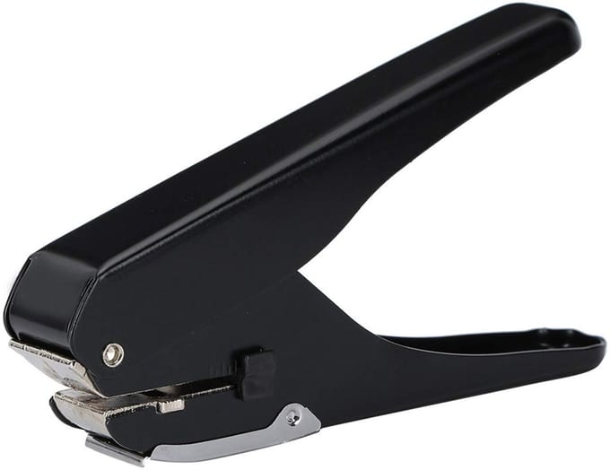 Dailygoods- Gaatjesmaker Handheld - 10 Vellen Capaciteit - Compact - Lichtgewicht - Metalen Constructie - Voor ID Kaarten/PVC Kaarten - Perforator