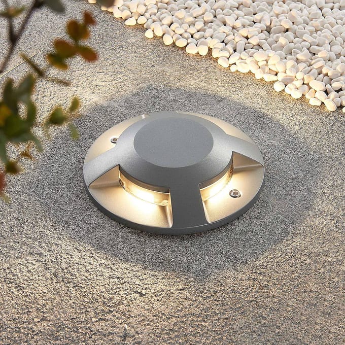 Lucande LED-vloerspot Jeffrey, zilver, 4 lichtuitgangen