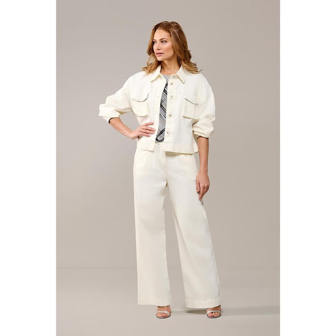 Berry Blouse Off White