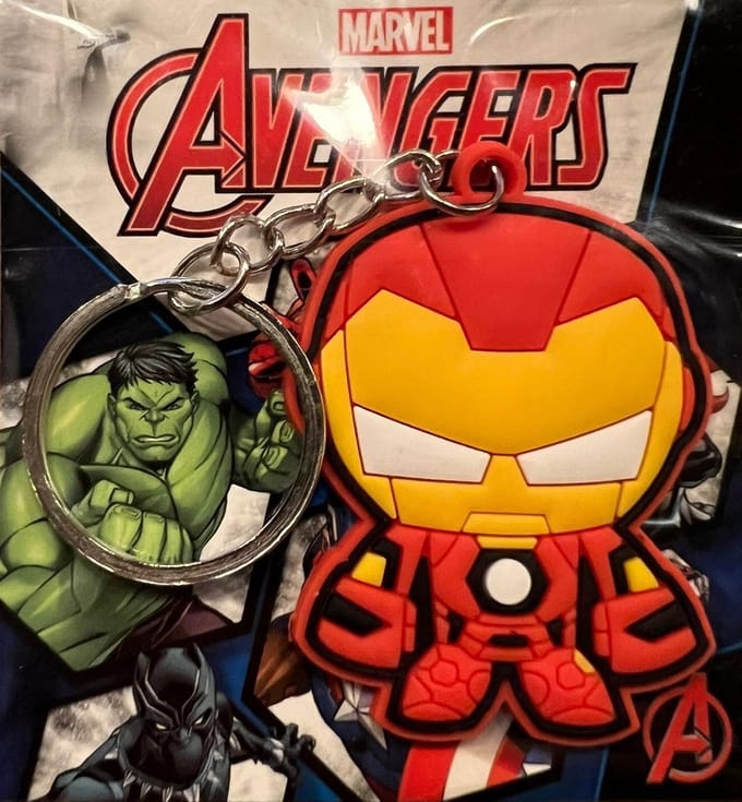 Iron Man Sleutelhanger – Marvel Sleutelhanger Metaal – Avengers Accessoire – Rood