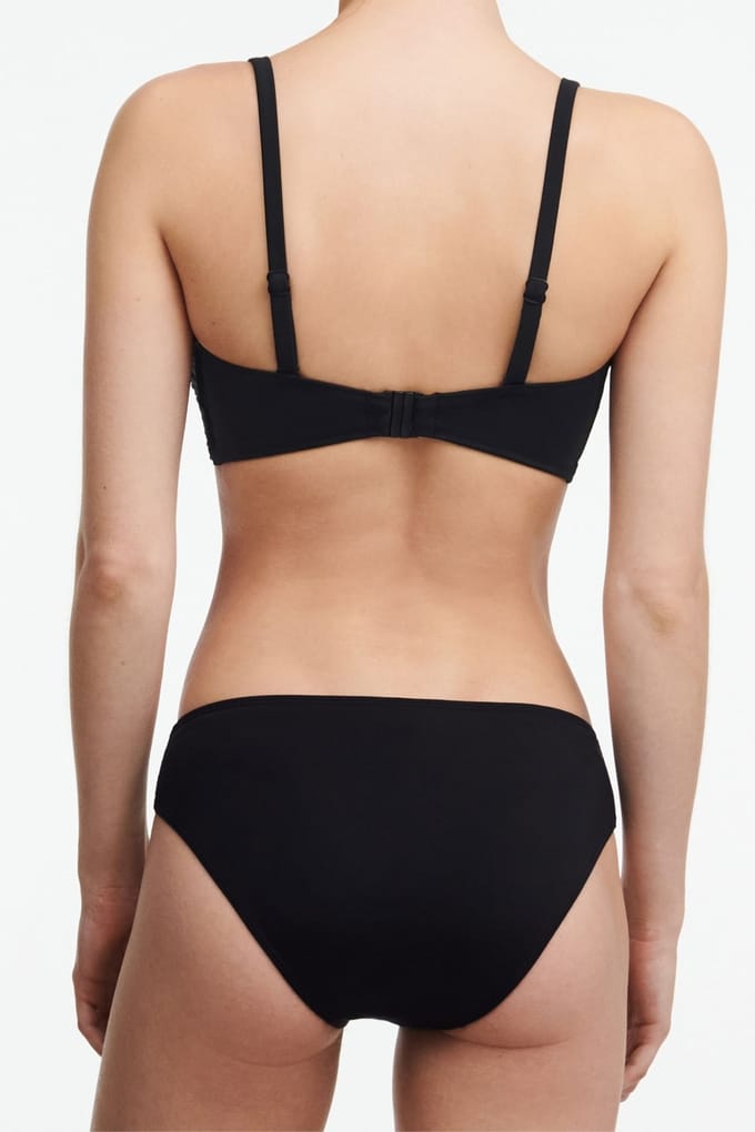 Femilet Sw Bra Tshirt Bandeau Black Maat: B75 | Bikini's Outlet | Dames | Zwart